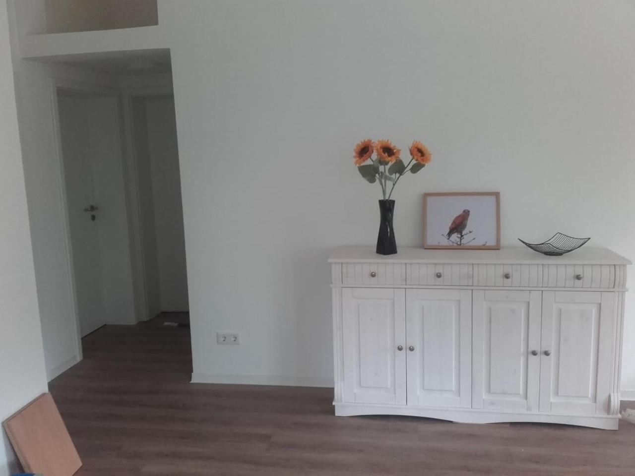 Behaglicher Bungalow Fuer Mensch Und Hund Barkhagen Exterior foto